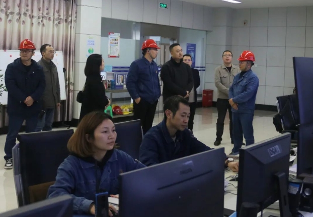 1705278418274169.png 市經信局副局長付小峰率隊到集團調研.png